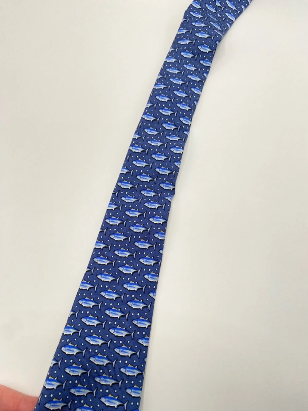 Vineyard Vines Silk Tie Blue & Yellow Fish Made in US - Handpicked by Shep & Ian
